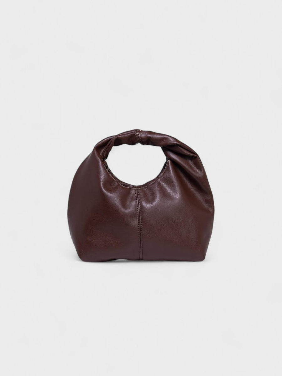 Minimalist leather bag